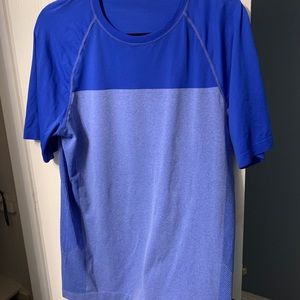 Men’s Colorblock Fabletics Shirt
